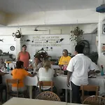Hotel De Los Reyes