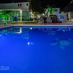 Hotel Stone