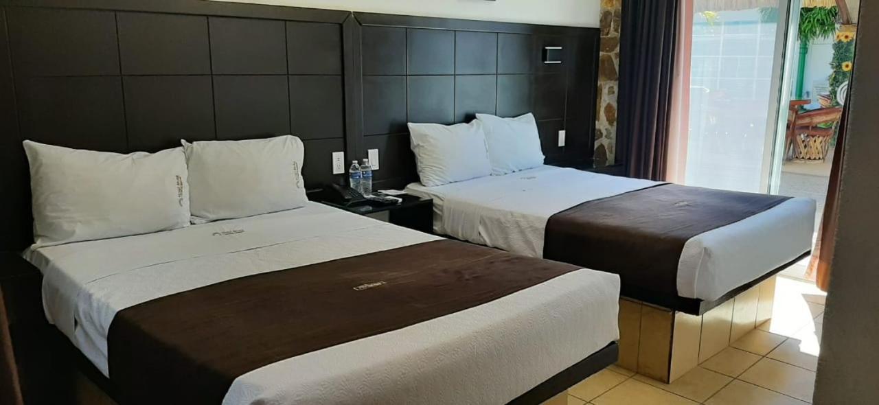 Hotel Stone 3*