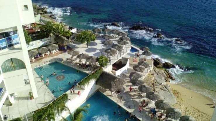 En Torres Gemelas A Pie De Playa 611 Acapulco