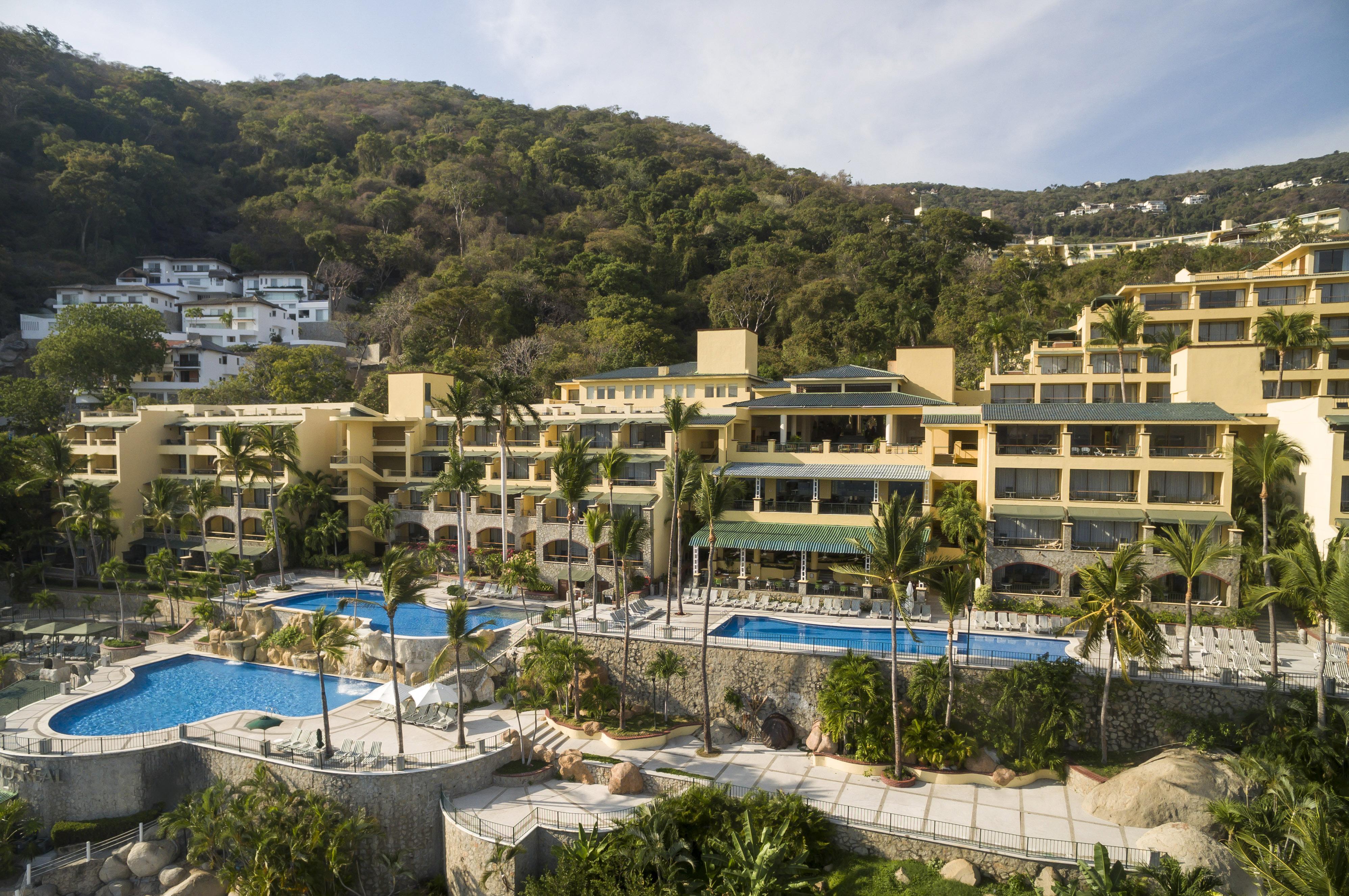 Hotel Camino Real Diamante