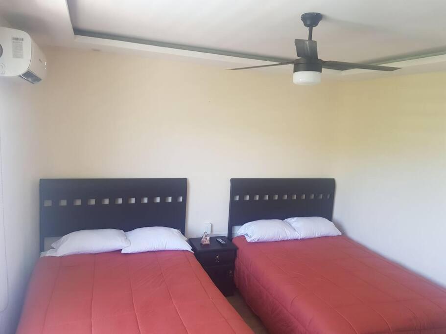 Departamento En Zona Dorada De *