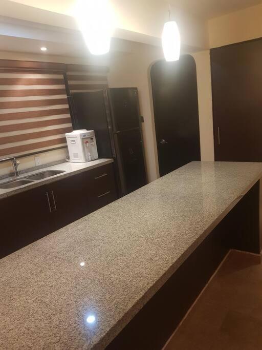 Departamento En Zona Dorada De * Acapulco