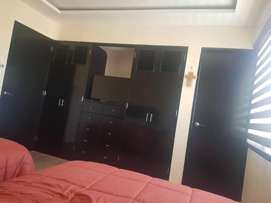 Departamento En Zona Dorada De * Acapulco