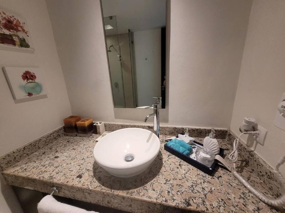 Disfruta A Lo Grande En La Isla Residences Apartment