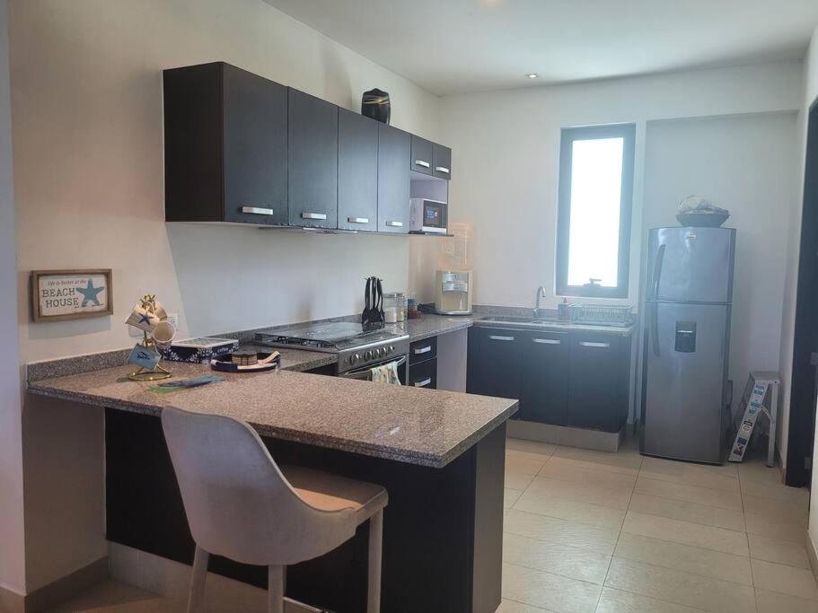 Disfruta A Lo Grande En La Isla Residences Apartment