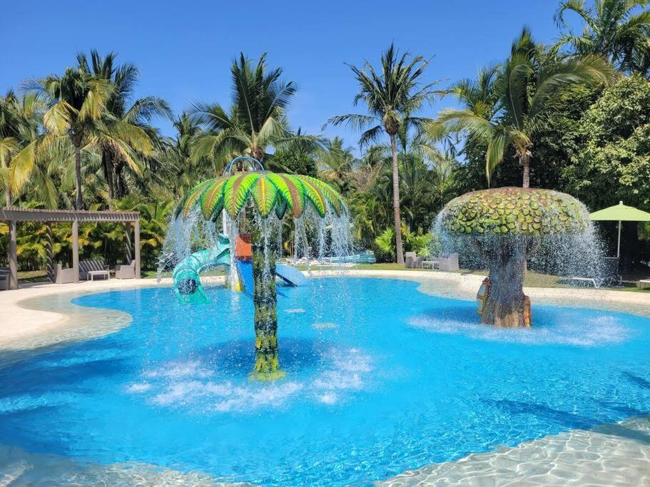 Disfruta A Lo Grande En La Isla Residences Apartment