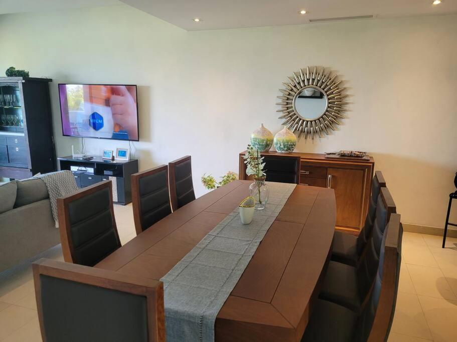 Disfruta A Lo Grande En La Isla Residences Apartment *