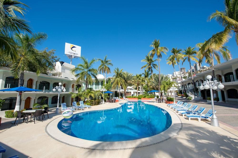 Costa Azul Hotel