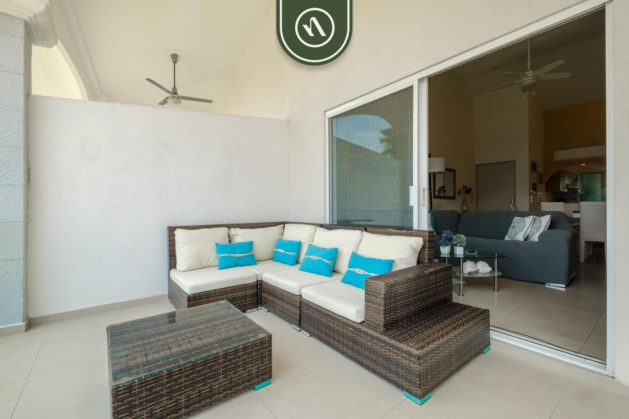 Apartment 2br House - Private Patio - *