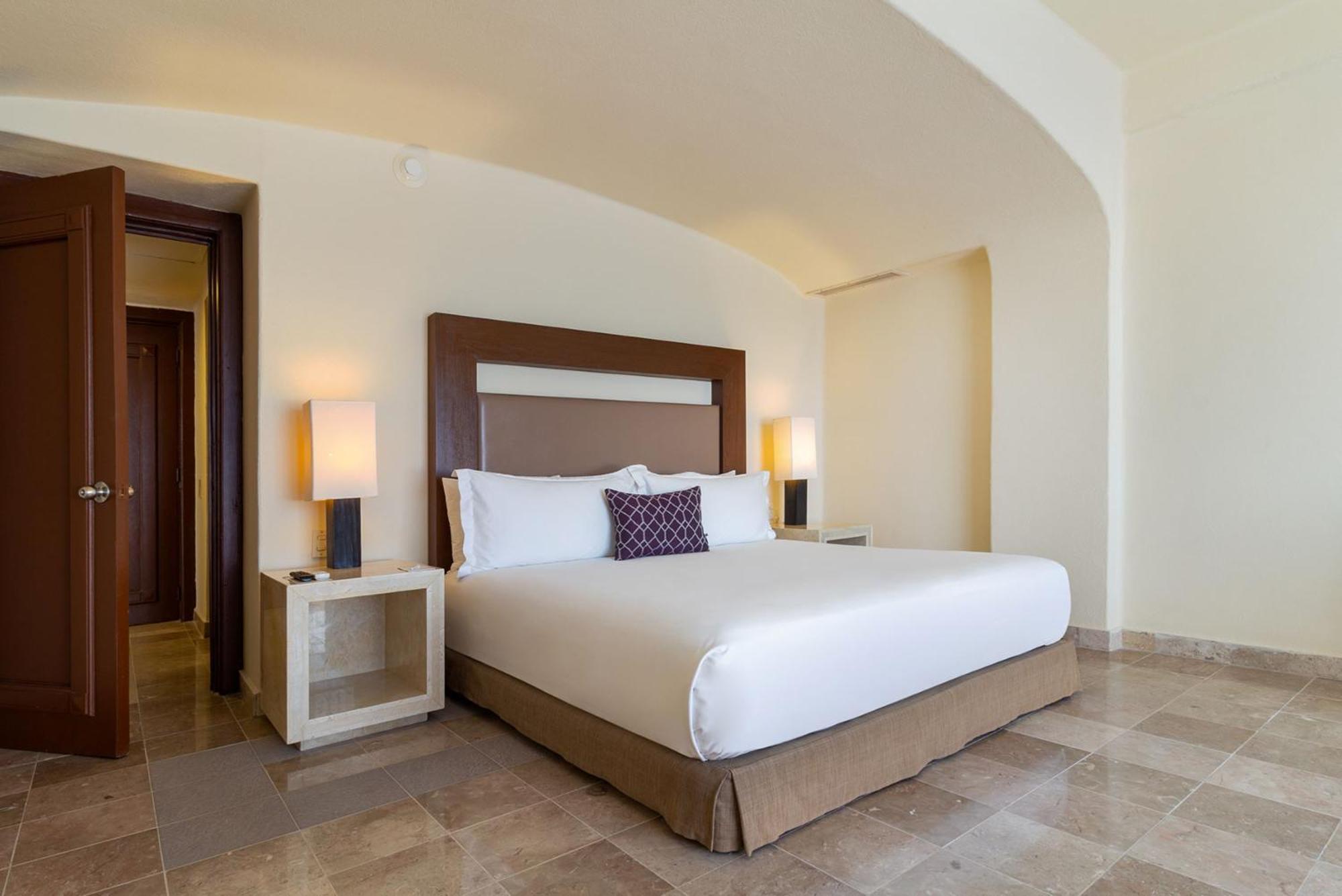 Camino Real Diamante 5* Acapulco