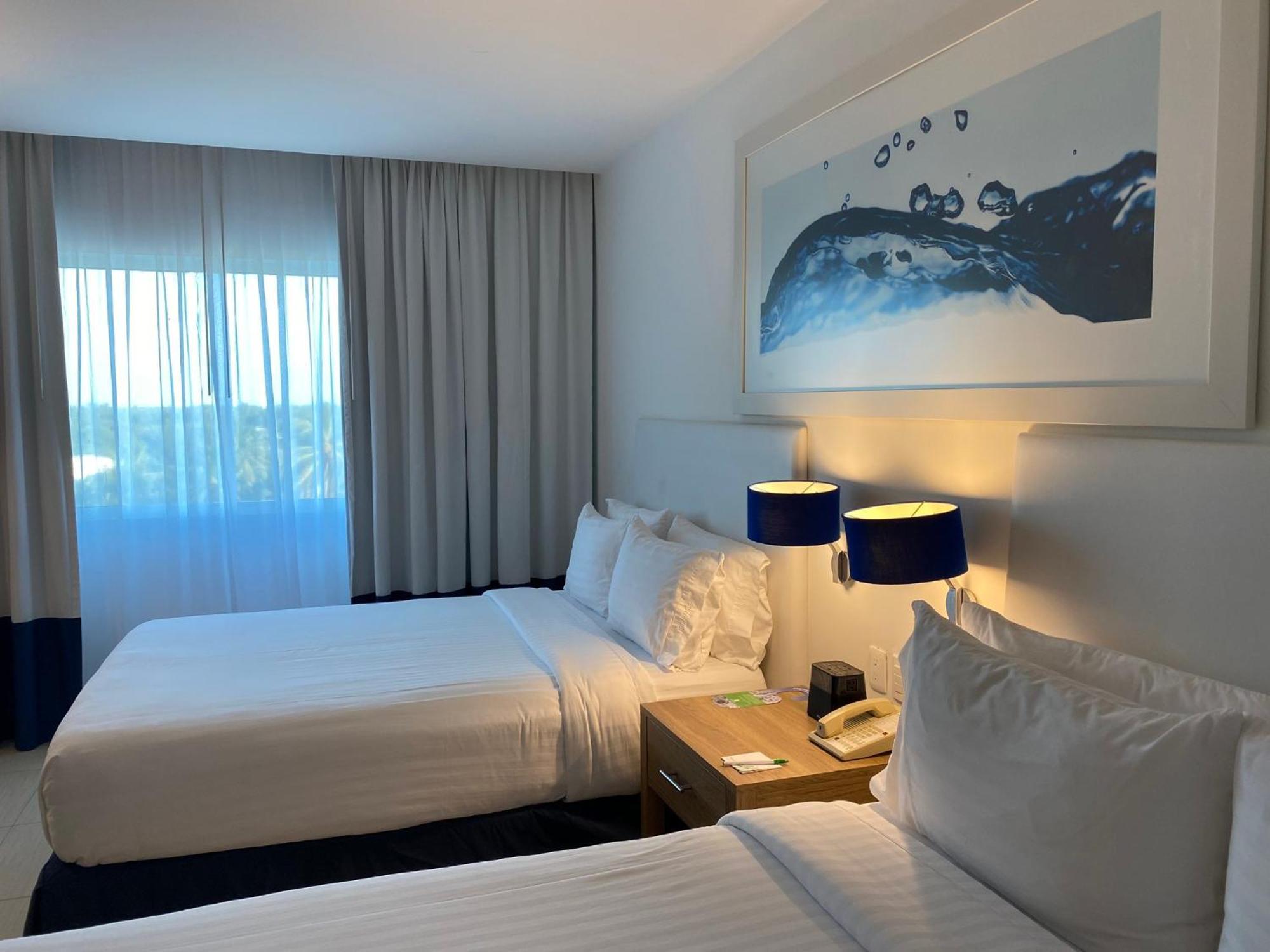 Holiday La Isla By Ihg Hotel