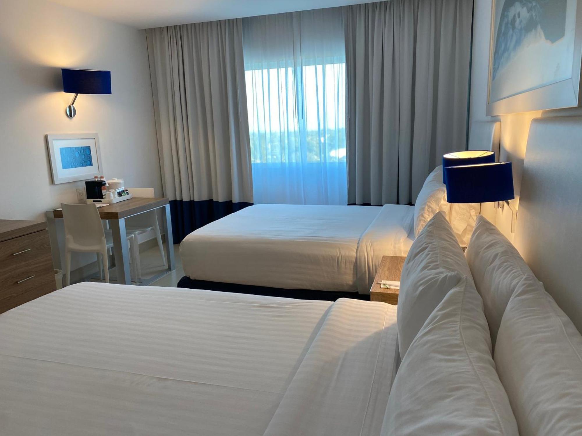 Holiday La Isla By Ihg Hotel Acapulco