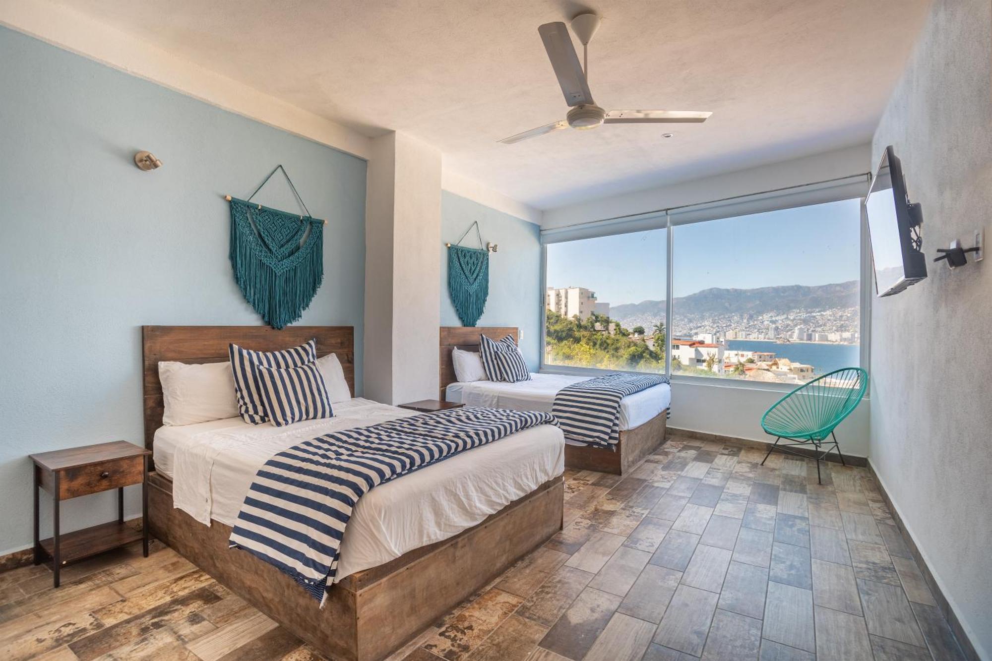 Luxo Casa En Zona Brisas Guitarron Con Vistas Espectaculares Y 2 Albercas *