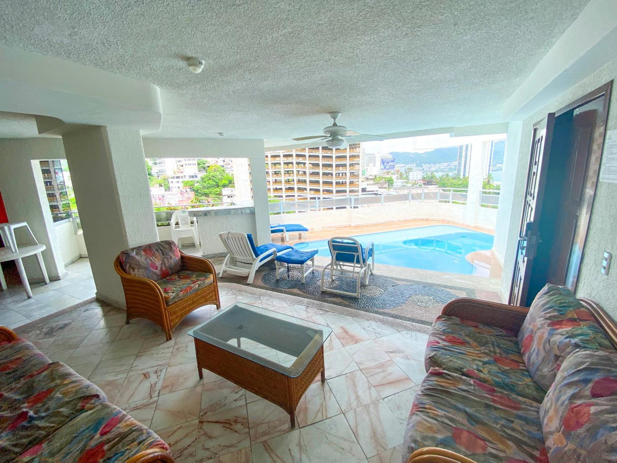 Jazmín Acapulco