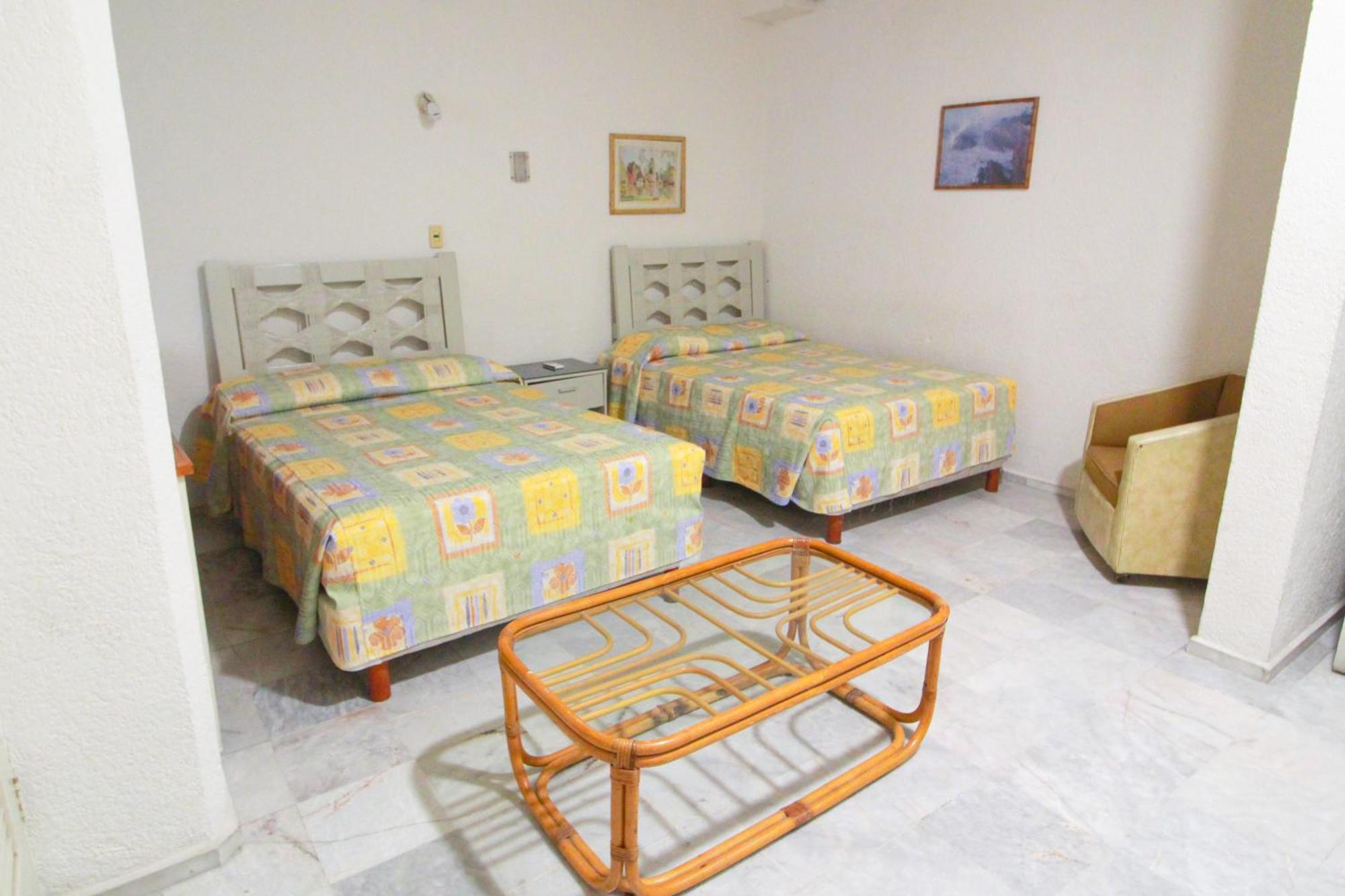Hotel Jazmín 3*