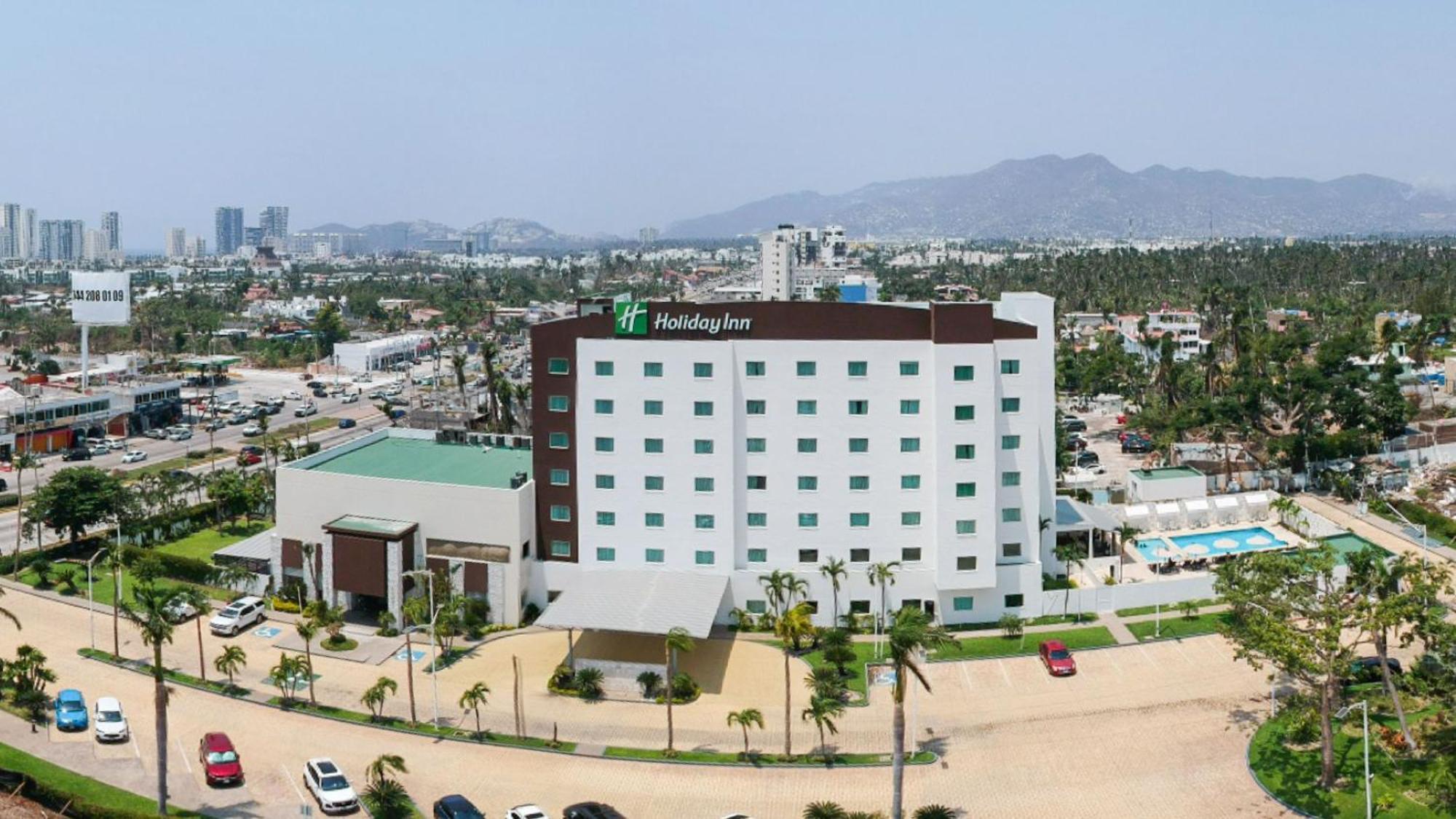Holiday La Isla By Ihg Hotel 4*