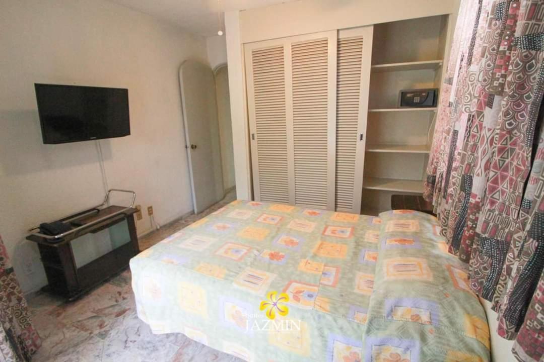 Jazmín 3*