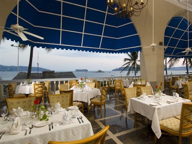 Krystal Beach Hotel Acapulco