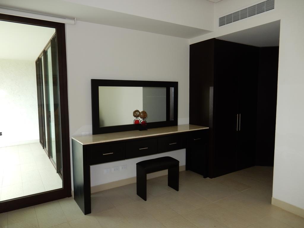 Apartamento La Isla Gran Cayman 904 Acapulco