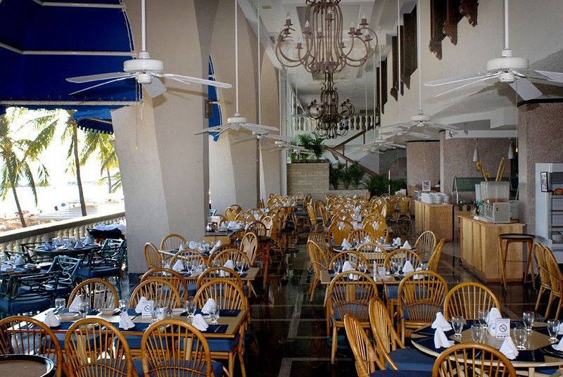 Hotel Krystal Beach 3*