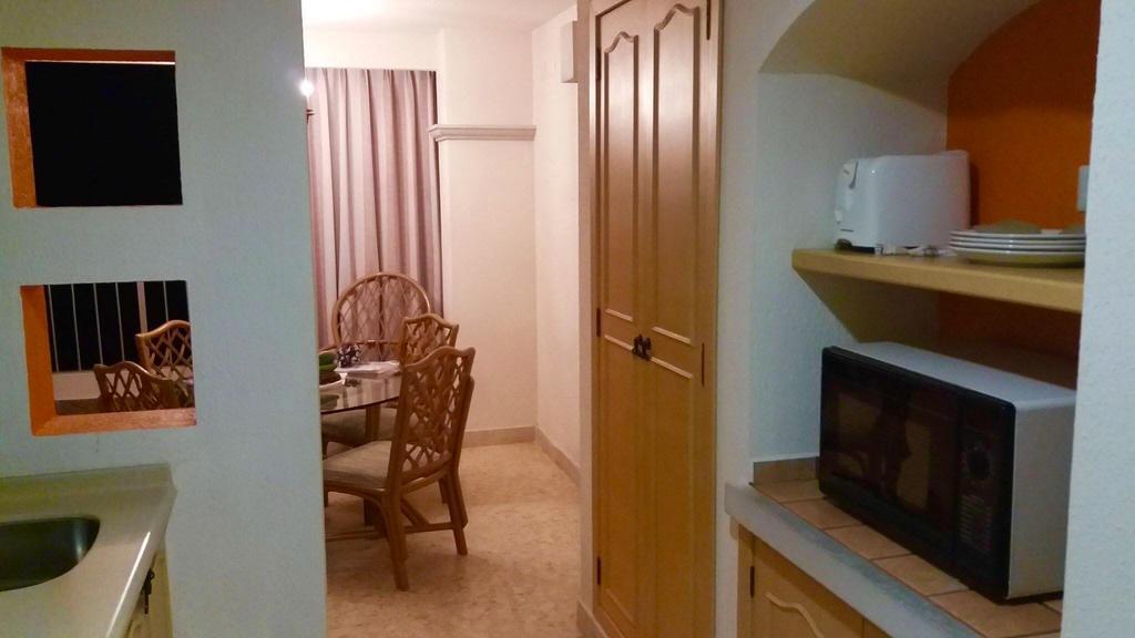 Condominio Torreblanca Cabo Marquez *