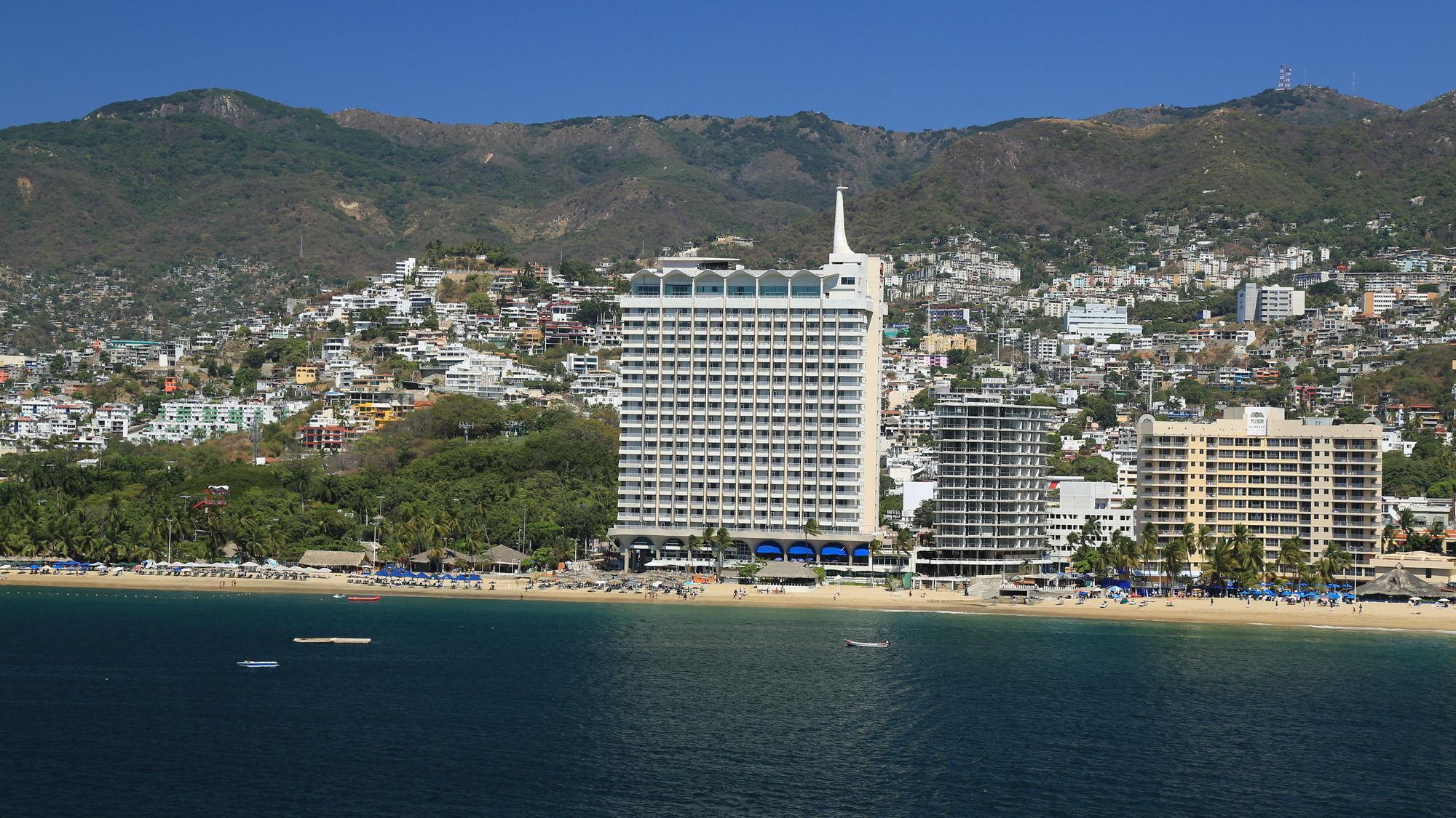 Krystal Beach Hotel Acapulco
