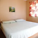 Hotel Evasion