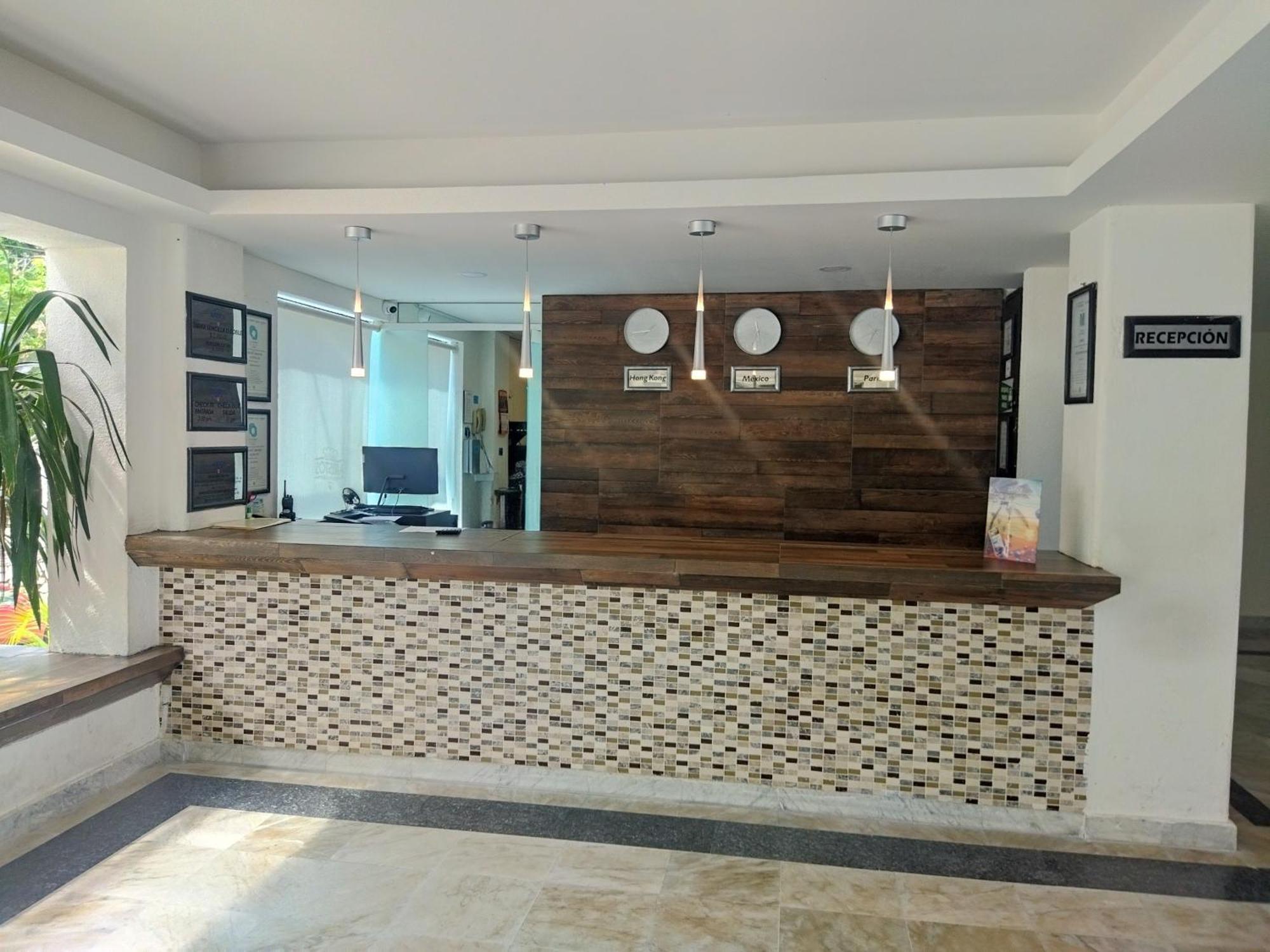 Hotel Aristos