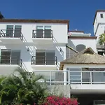 Villa Palmeto En Brisas Marques En Acapulco Con Vista De Lujo A Puerto Marques