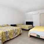 Oyo Hotel Belmar,Caleta, Acapulco