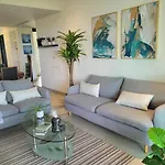 Disfruta A Lo Grande En La Isla Residences Acapulco