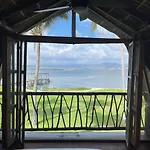 Krissmar Laguna Resort
