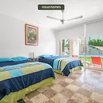 Amazing House With Private Pool - Tennis & Paddle Court