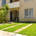 New Apt Celebrate Mexican Independence In Acapulco