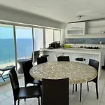 Acapulco Sirenas
