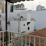 Departamento Acapulco, Costera Miguel Aleman, A Unos Pasos De La Playa