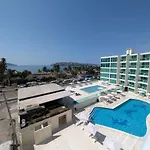 We Hotel Acapulco