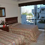 Caleta View Hotel And Bungalows