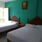 Hotel Villas Del Mar