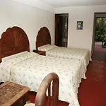 Hotel Punta Coral