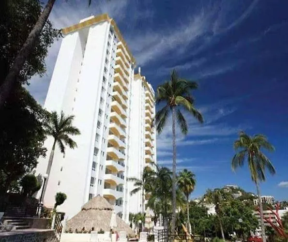 Twin Towers Departamento Vip Playa Acapulco