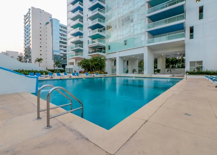 Acqualina Skylife Depto alberca y Smart TV