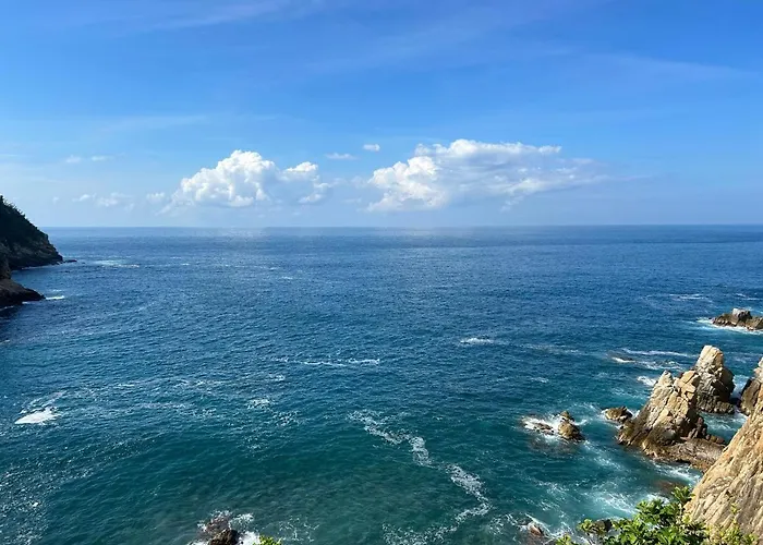 Acapulco Sirenas
