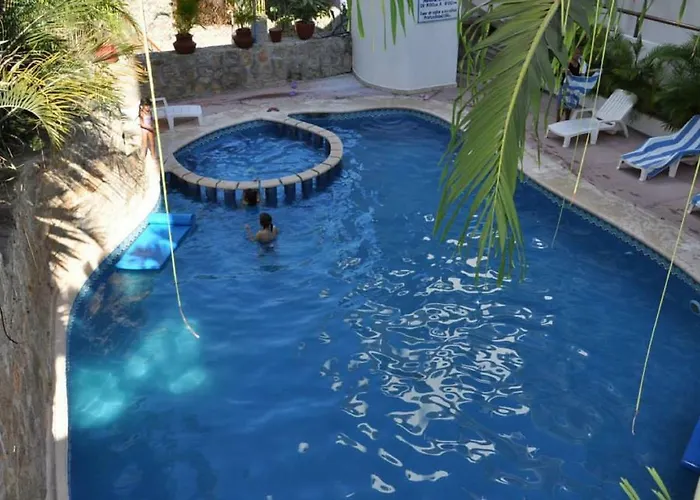Caleta View Hotel And Bungalows