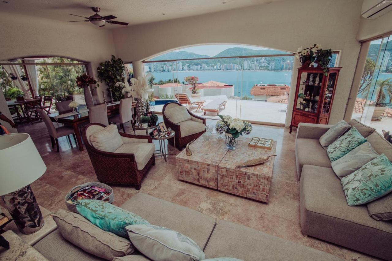 Villa Tres, Villas Brisas, Guitarron Acapulco