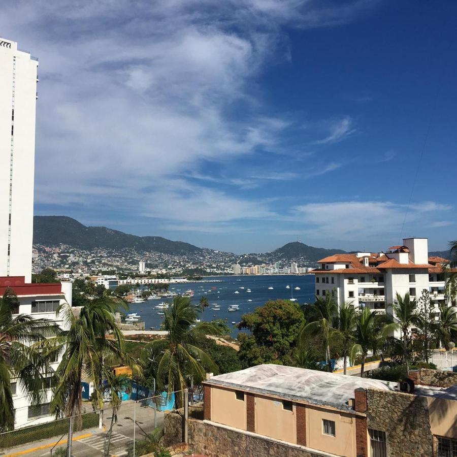 Santa Clara * Acapulco