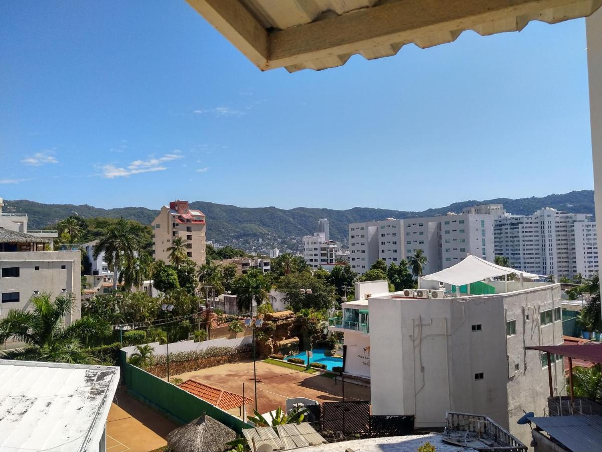Iow4 Lm * Acapulco