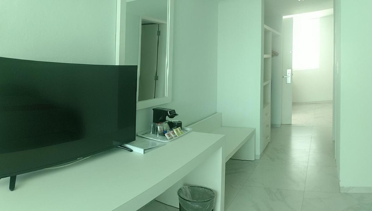 Hotel We 3*