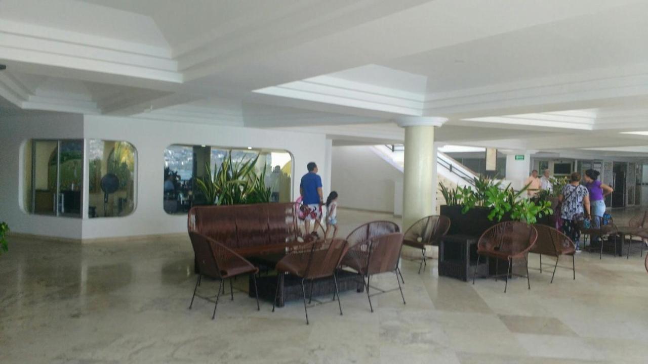 Torres Gemelas Plata 311 Apartment Acapulco